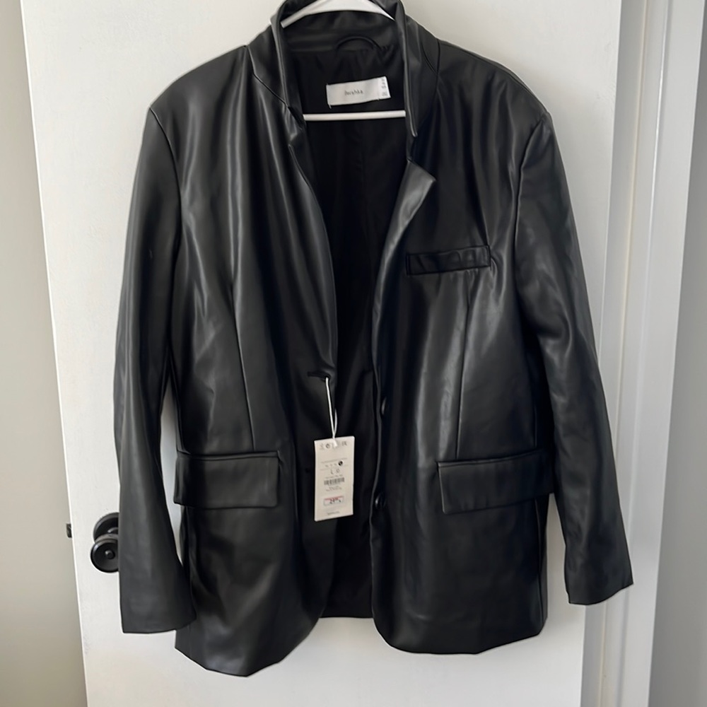 Black Blazer (NEW)
